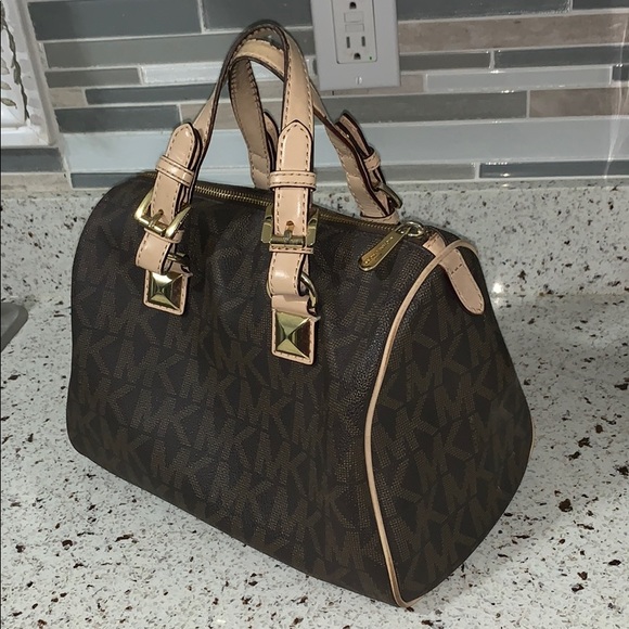 Authentic Michael Kors Purse - Picture 3 of 4